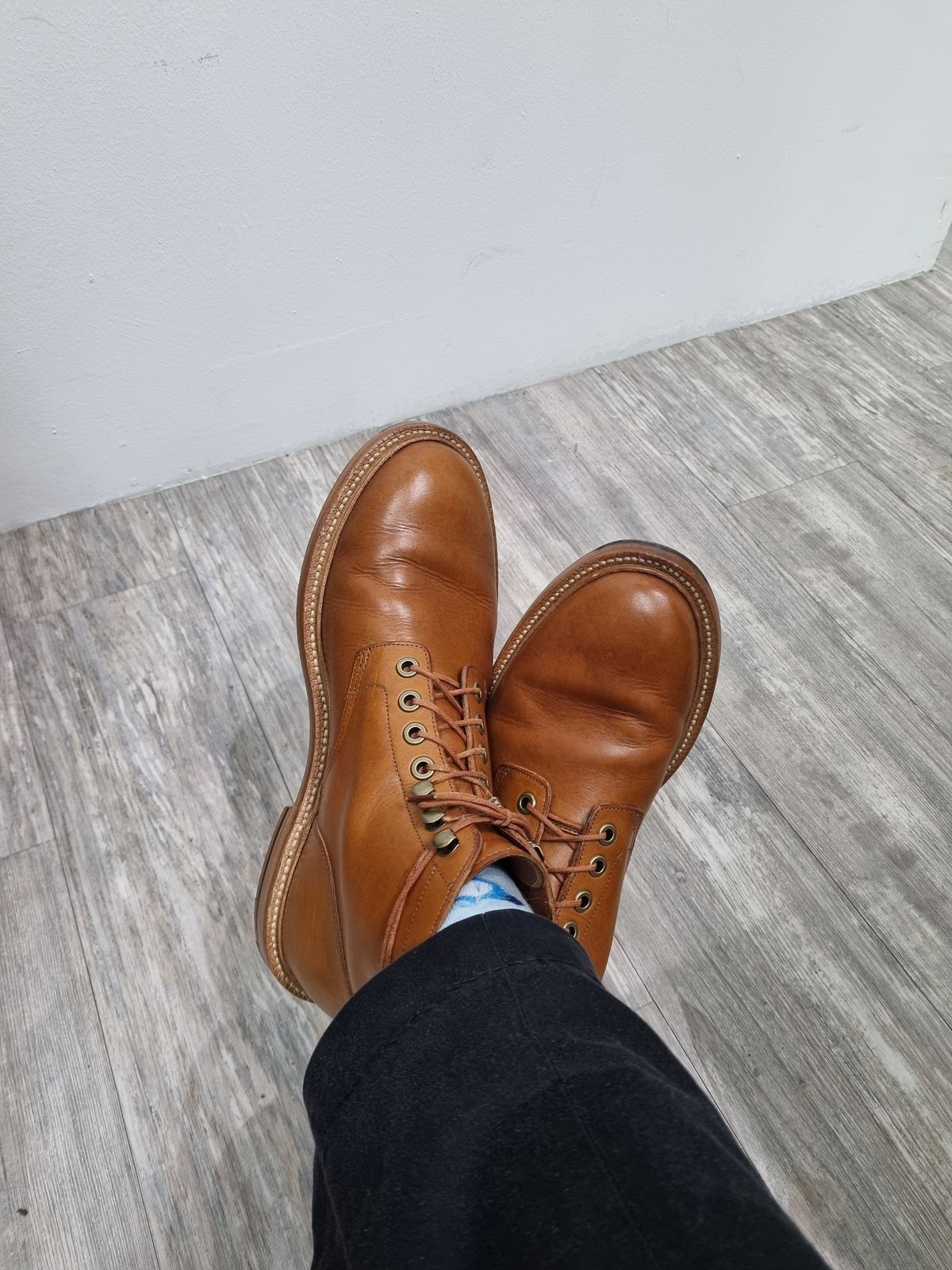 Photo by ryanpiyo on December 27, 2023 of the Grant Stone Diesel Boot in Badalassi Carlo Saddle Tan Minerva.