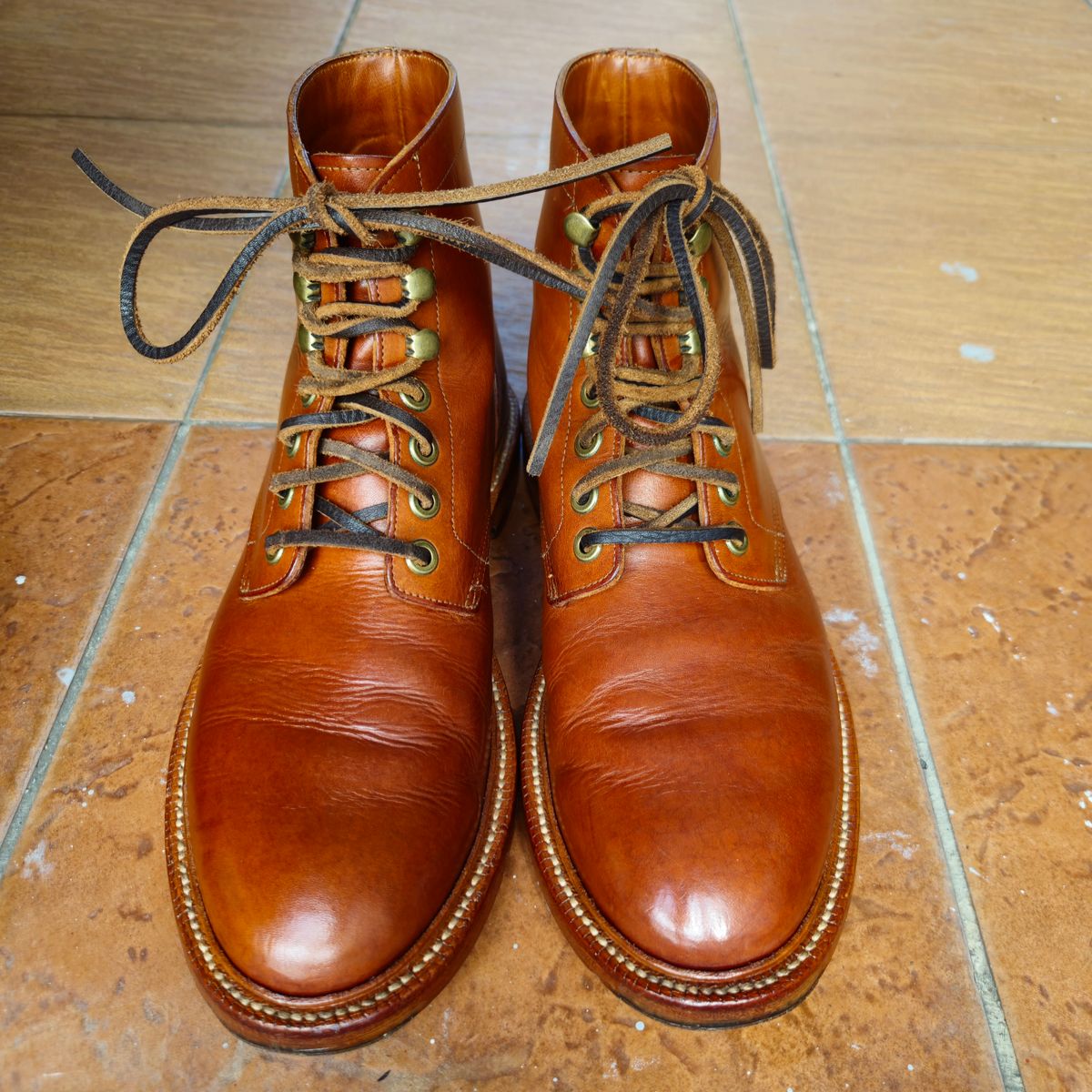 Photo by ryanpiyo on December 30, 2024 of the Grant Stone Diesel Boot in Badalassi Carlo Saddle Tan Minerva.