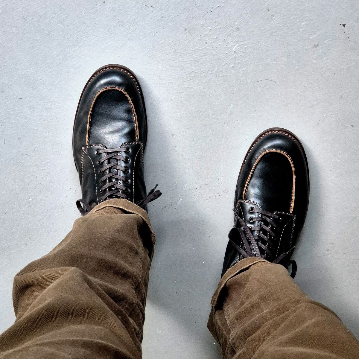 Photo by ryanpiyo on January 4, 2025 of the The 2 Monkeys Sportif Boots in Du Puy Teacore Black Calf.