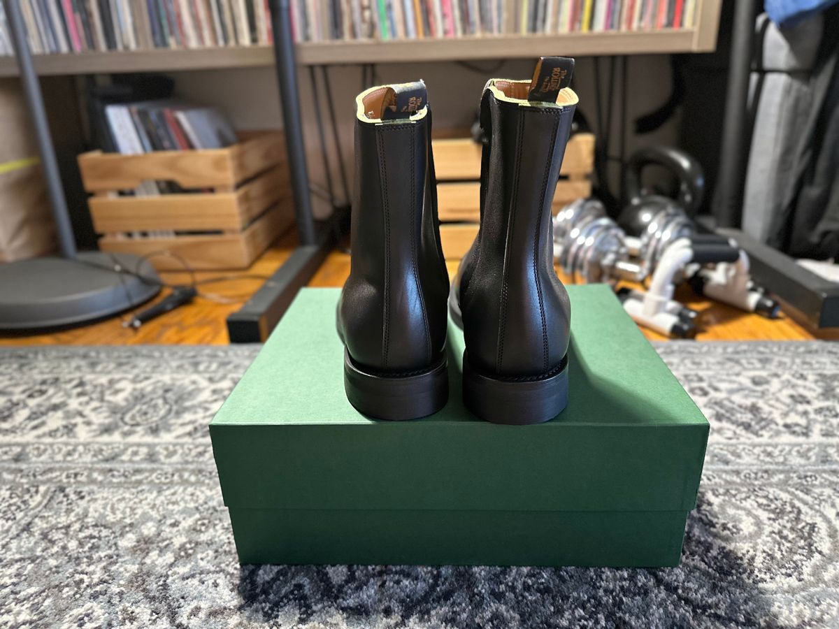 Photo by boughtsomemilk on June 25, 2025 of the Rolling Dub Trio Casper Boot in Black Greentea Core.