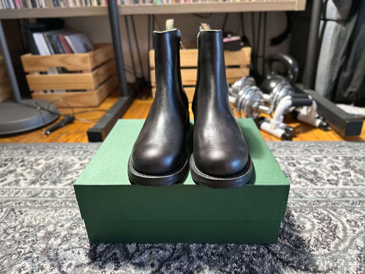 Photo by boughtsomemilk on June 25, 2025 of the Rolling Dub Trio Casper Boot in Black Greentea Core.