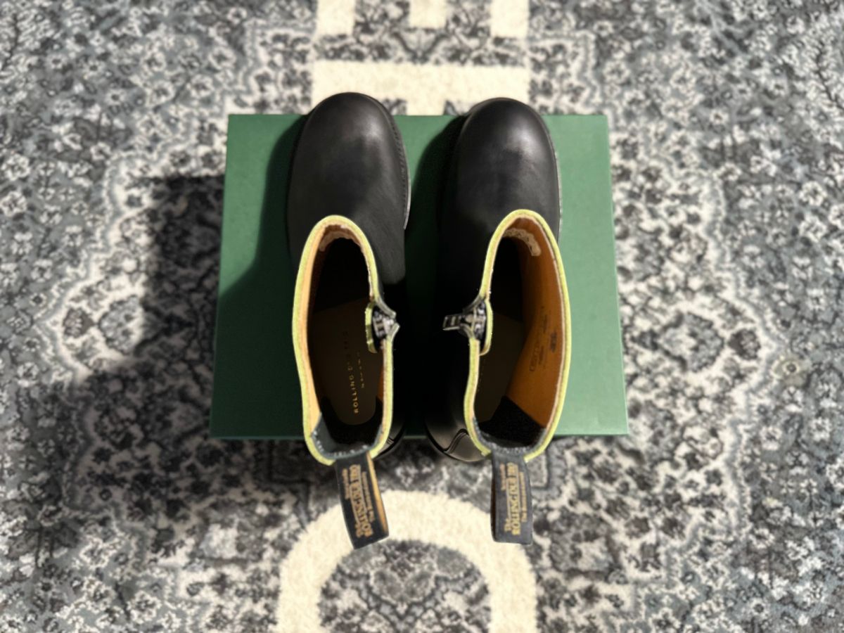 Photo by boughtsomemilk on June 25, 2025 of the Rolling Dub Trio Casper Boot in Black Greentea Core.