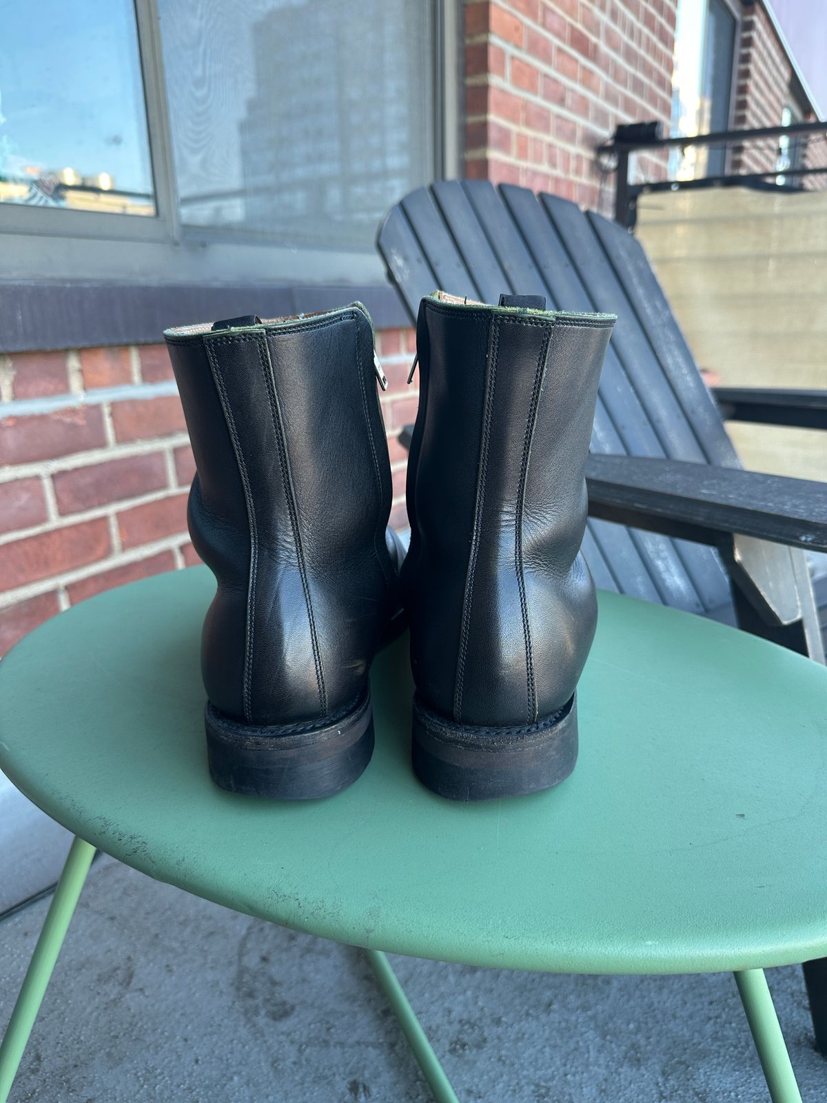 Photo by boughtsomemilk on January 8, 2026 of the Rolling Dub Trio Casper Boot in Black Greentea Core.