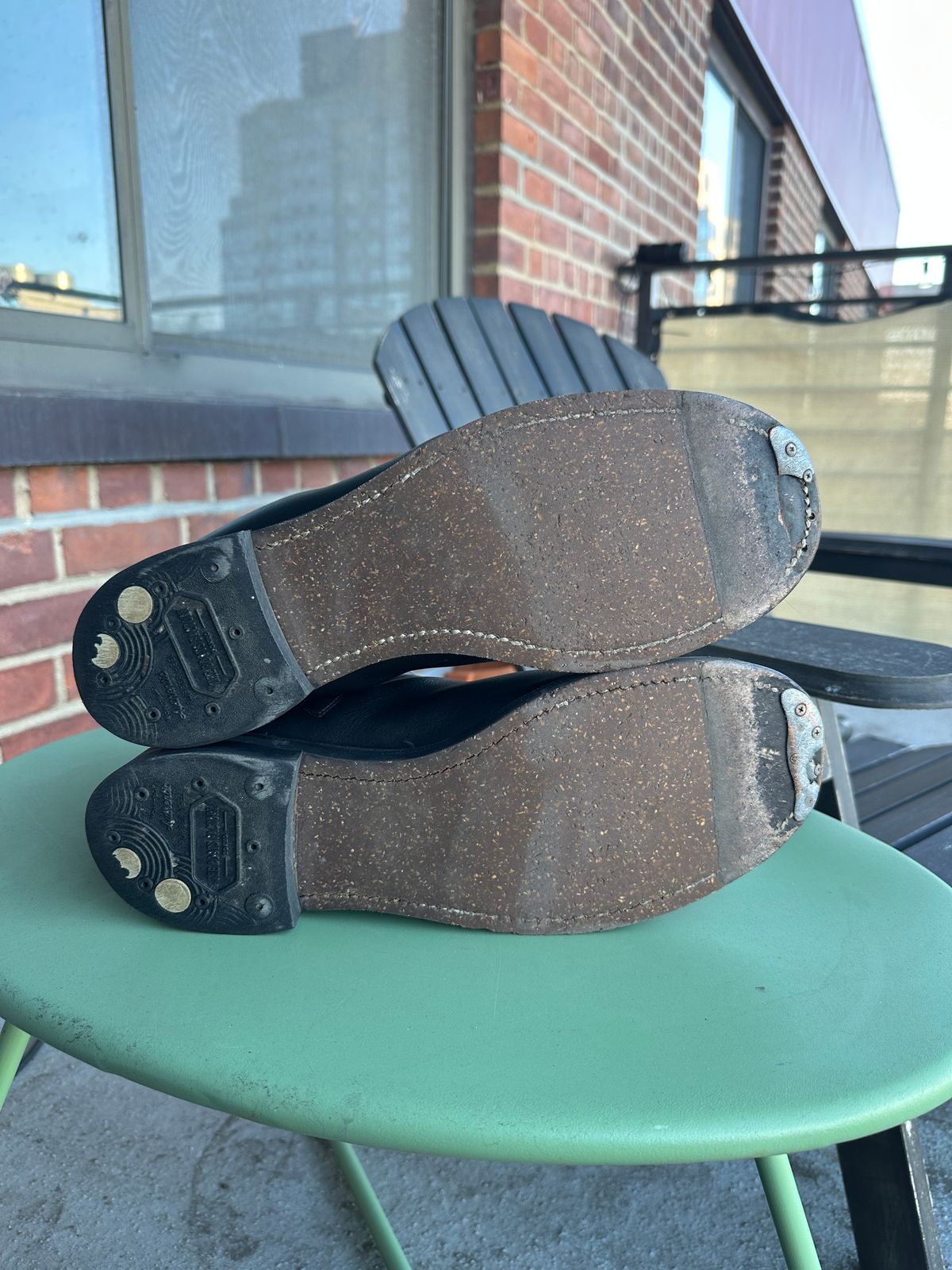 Photo by boughtsomemilk on January 8, 2026 of the Rolling Dub Trio Casper Boot in Black Greentea Core.