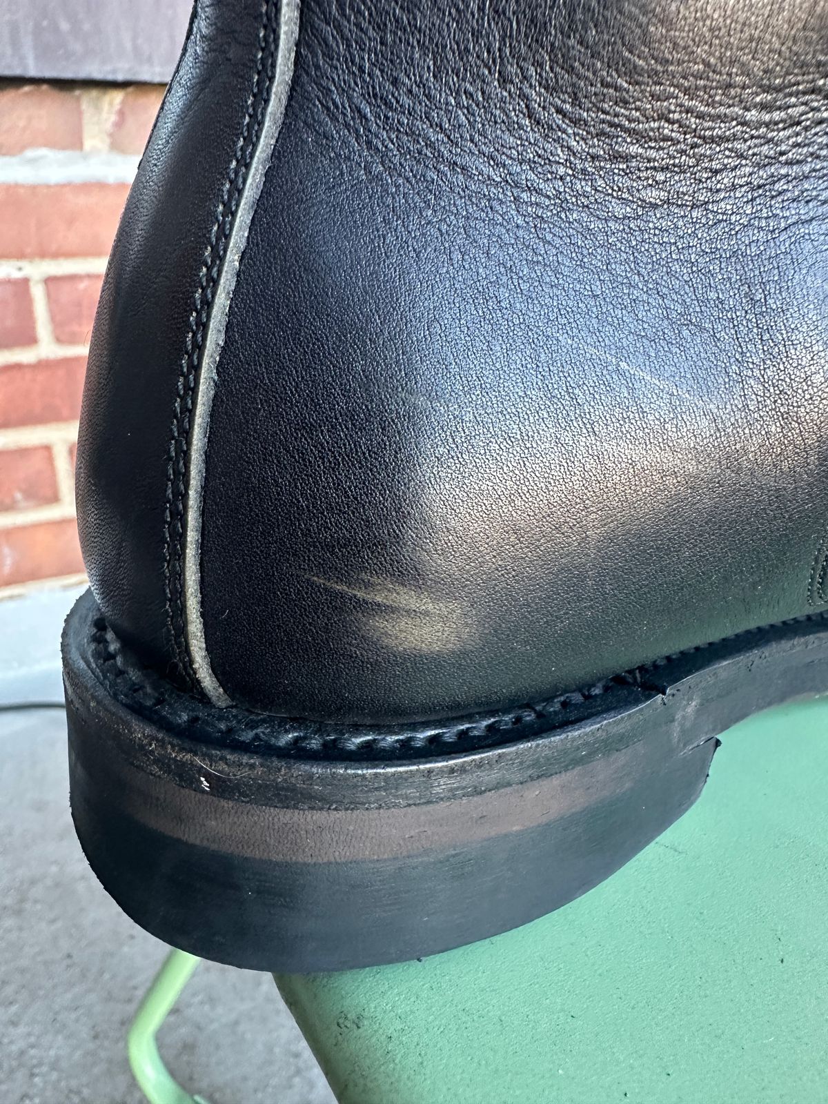 Photo by boughtsomemilk on January 8, 2026 of the Rolling Dub Trio Casper Boot in Black Greentea Core.