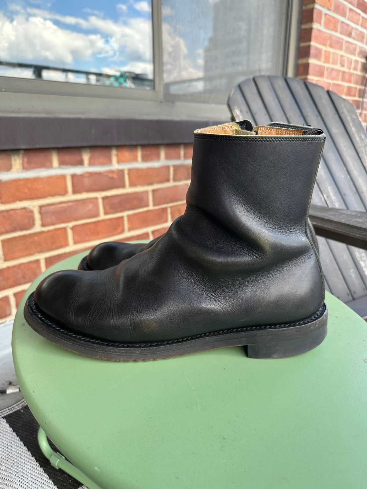 Photo by boughtsomemilk on June 19, 2026 of the Rolling Dub Trio Casper Boot in Black Greentea Core.