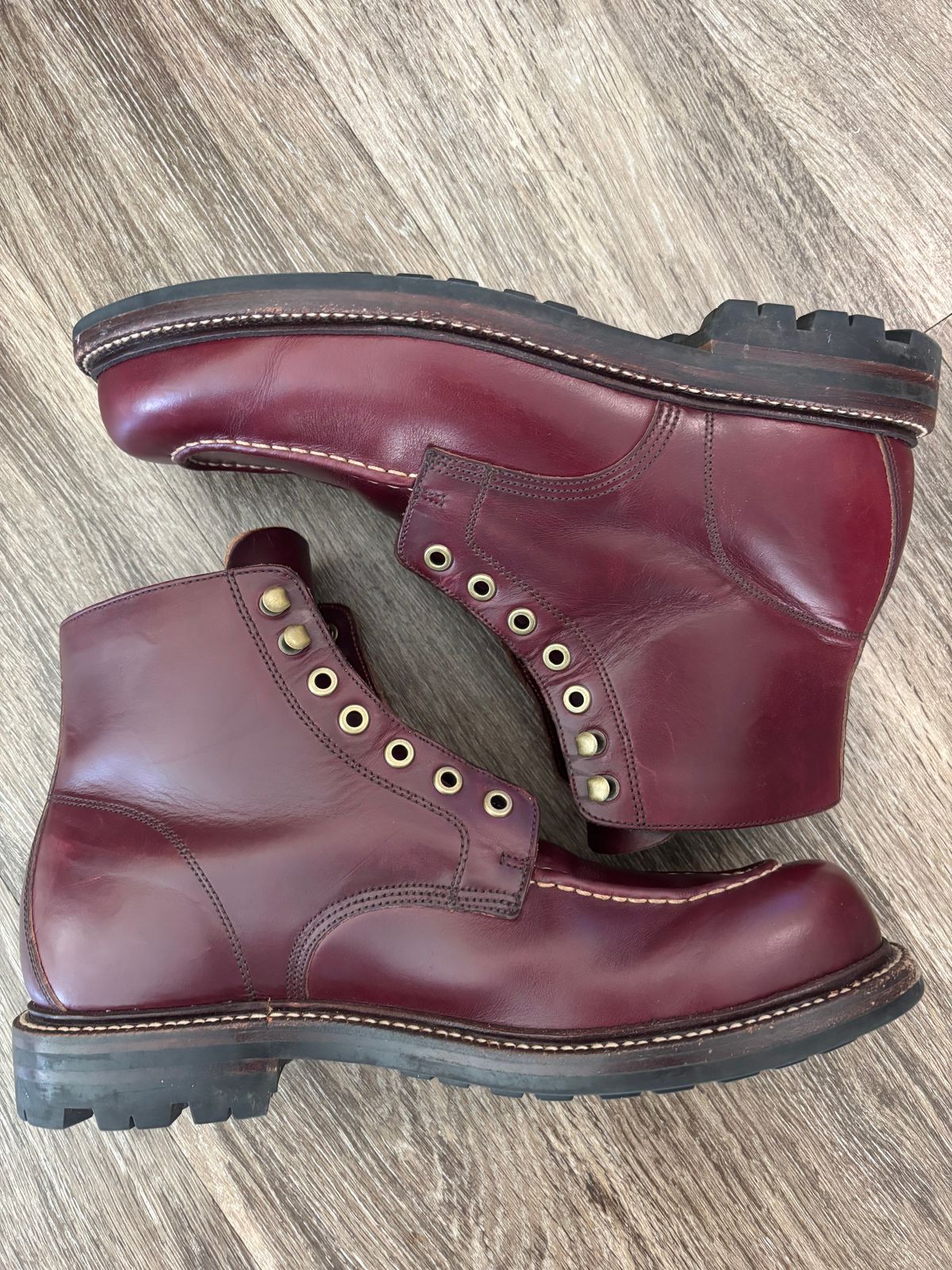Photo by Nauta on May 30, 2026 of the Grant Stone Brass Boot in Horween Color 8 Chromexcel.
