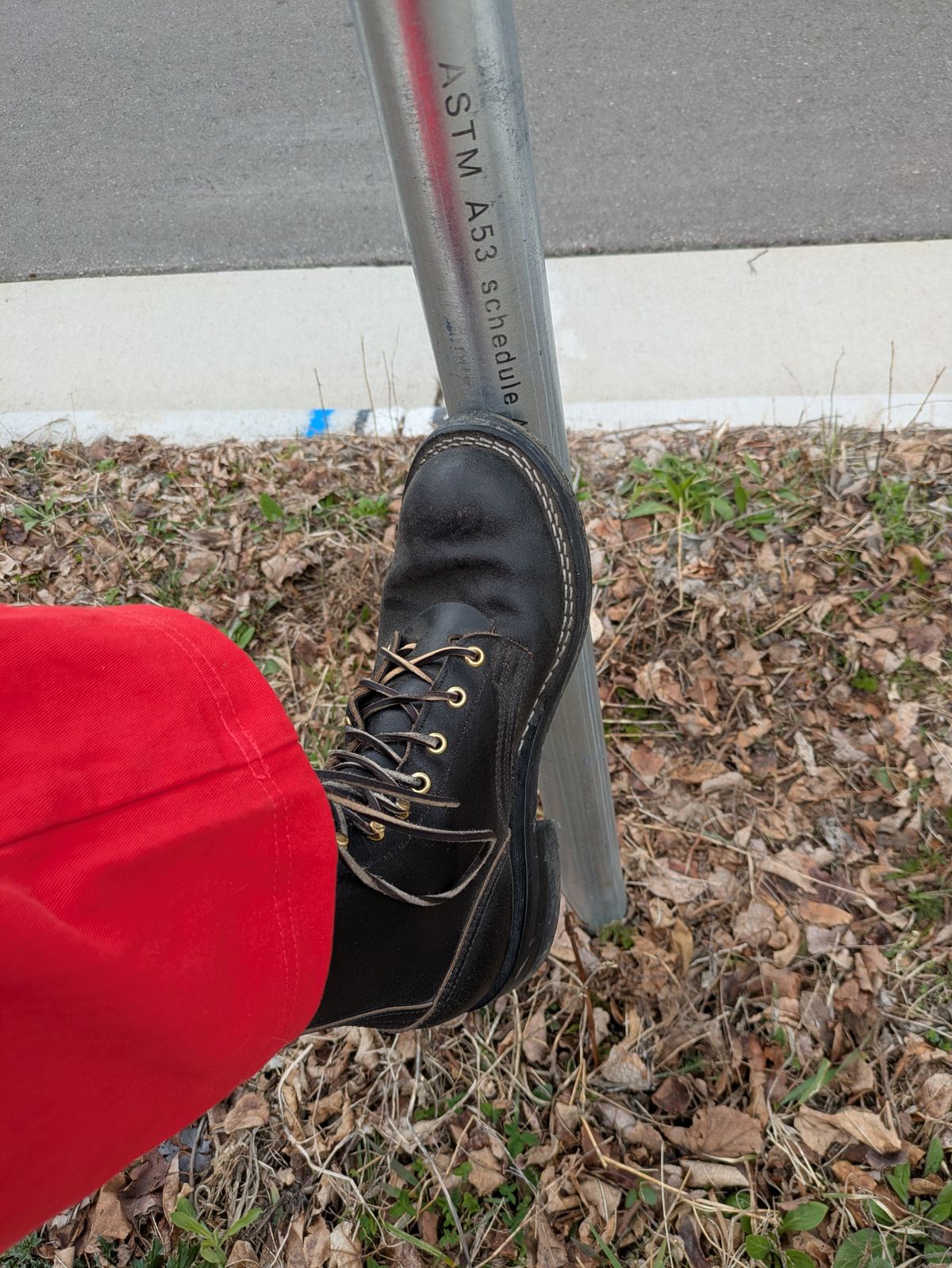 Photo by Seatpost on April 6, 2026 of the Nicks Officer in Horween Black Waxed Flesh.