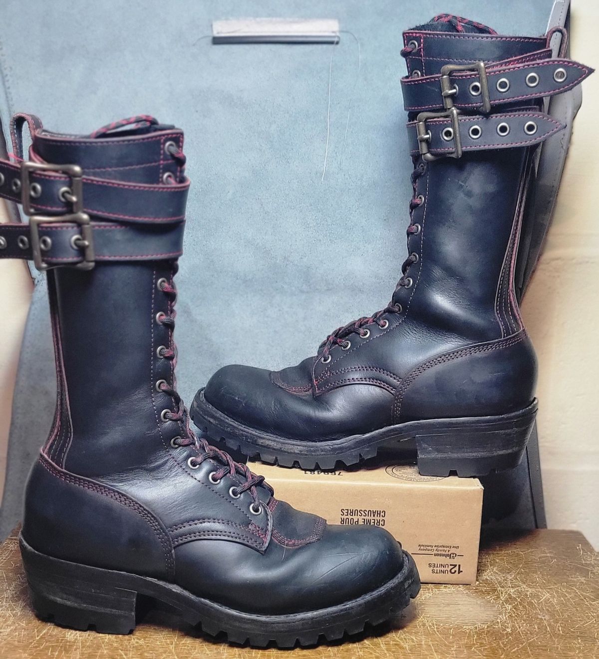 Photo by Trisc900 on April 5, 2026 of the Frank's Boots Custom Model in Bloodcore - Seidel Tannery.