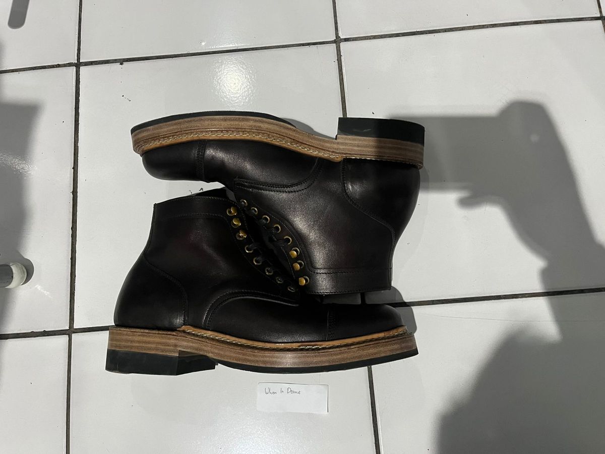 Photo by phx_5 on November 2, 2024 of the Sagara Sagara / Legatant in Conceria Cloe Superlux Horsebutt Overdyed Black.