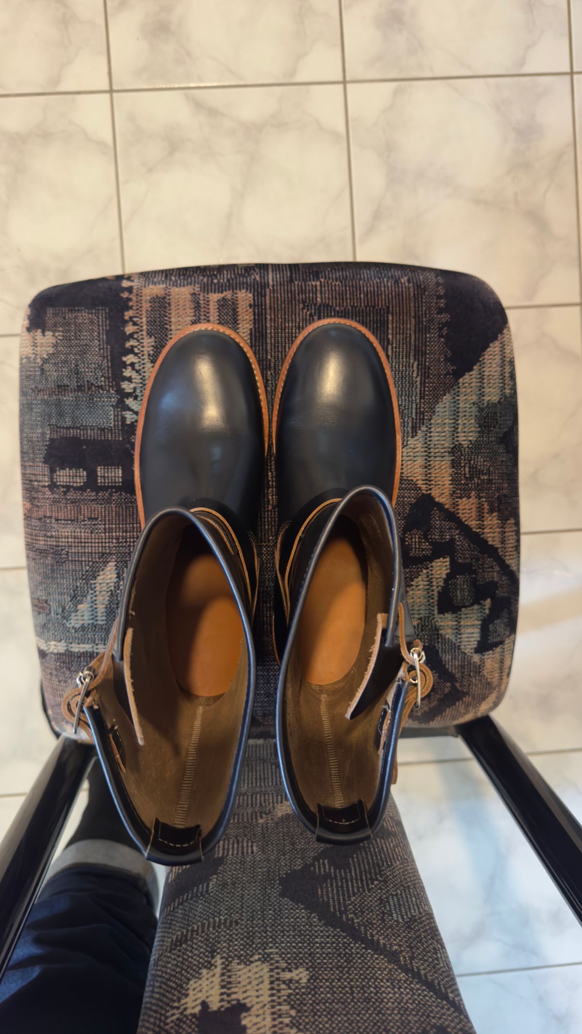 Photo by Josephjay21 on April 29, 2026 of the Crush On Retro Engineer 301 in Black Teacore Cowhide.