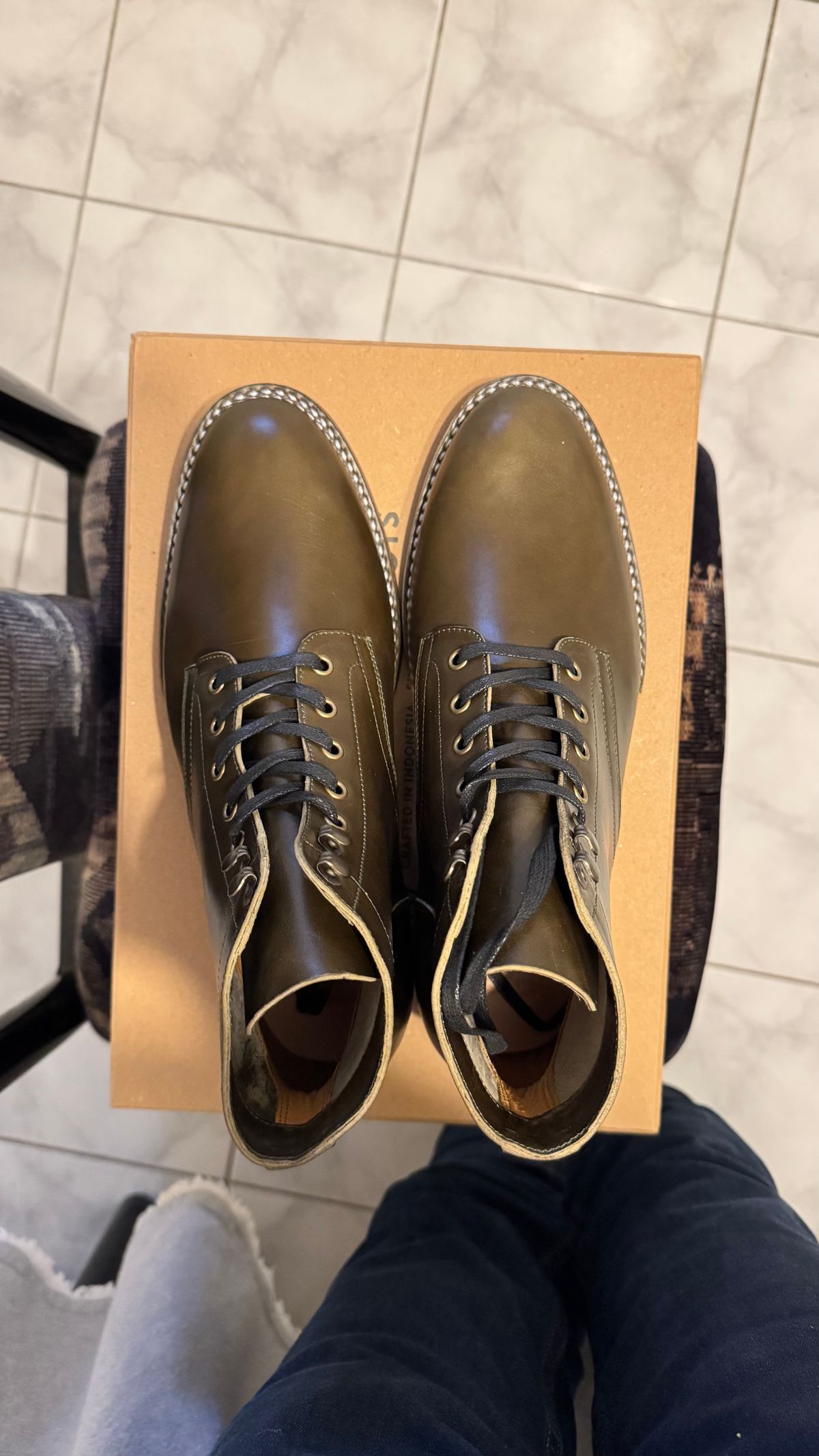 Photo by Josephjay21 on June 26, 2025 of the Junkard SC Plain Toe in Maryam Olive Horsebutt.