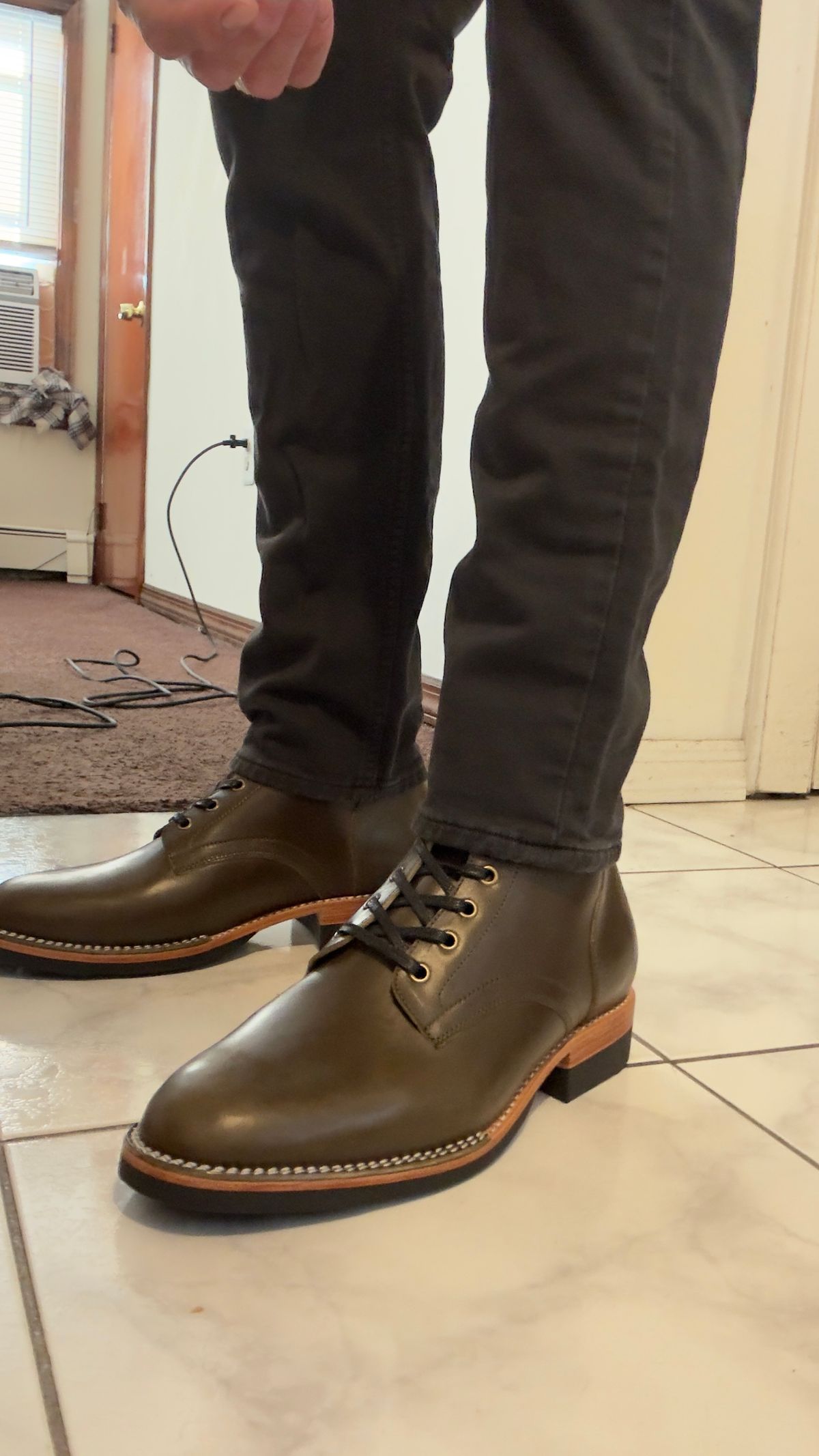 Photo by Josephjay21 on July 6, 2025 of the Junkard SC Plain Toe in Maryam Olive Horsebutt.