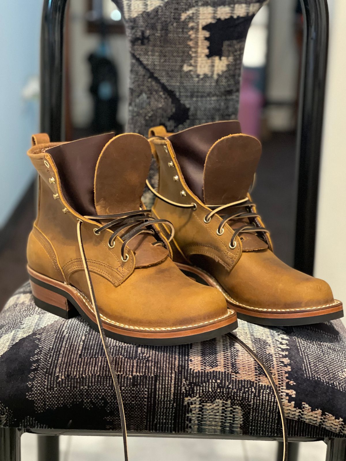 Photo by Josephjay21 on September 17, 2021 of the Nicks Handmade Boots Robert Boot in Horween Orange Predator.