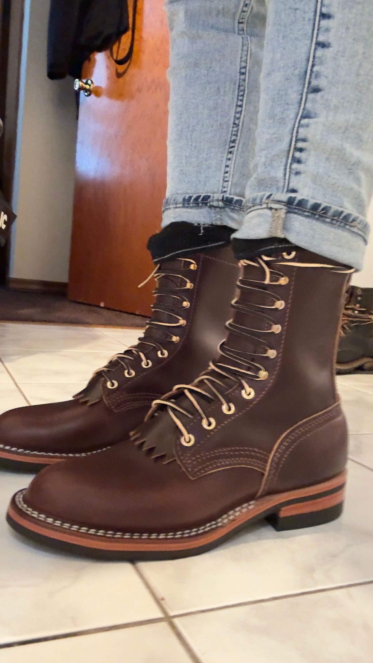 Photo by Josephjay21 on June 24, 2025 of the Nicks Handmade Boots Ranger in 64 Double Shot Brown.