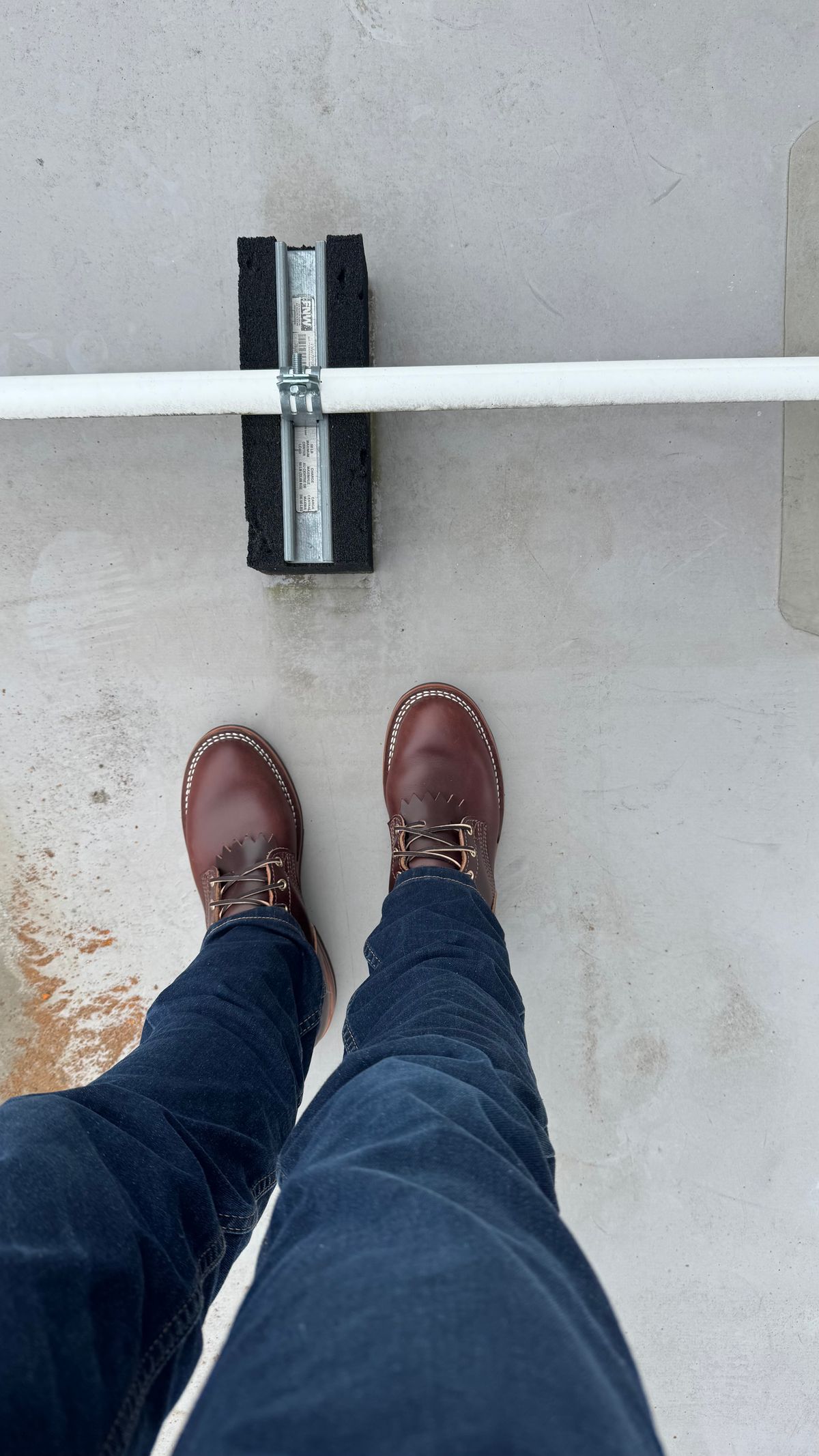 Photo by Josephjay21 on June 27, 2025 of the Nicks Handmade Boots Ranger in 64 Double Shot Brown.