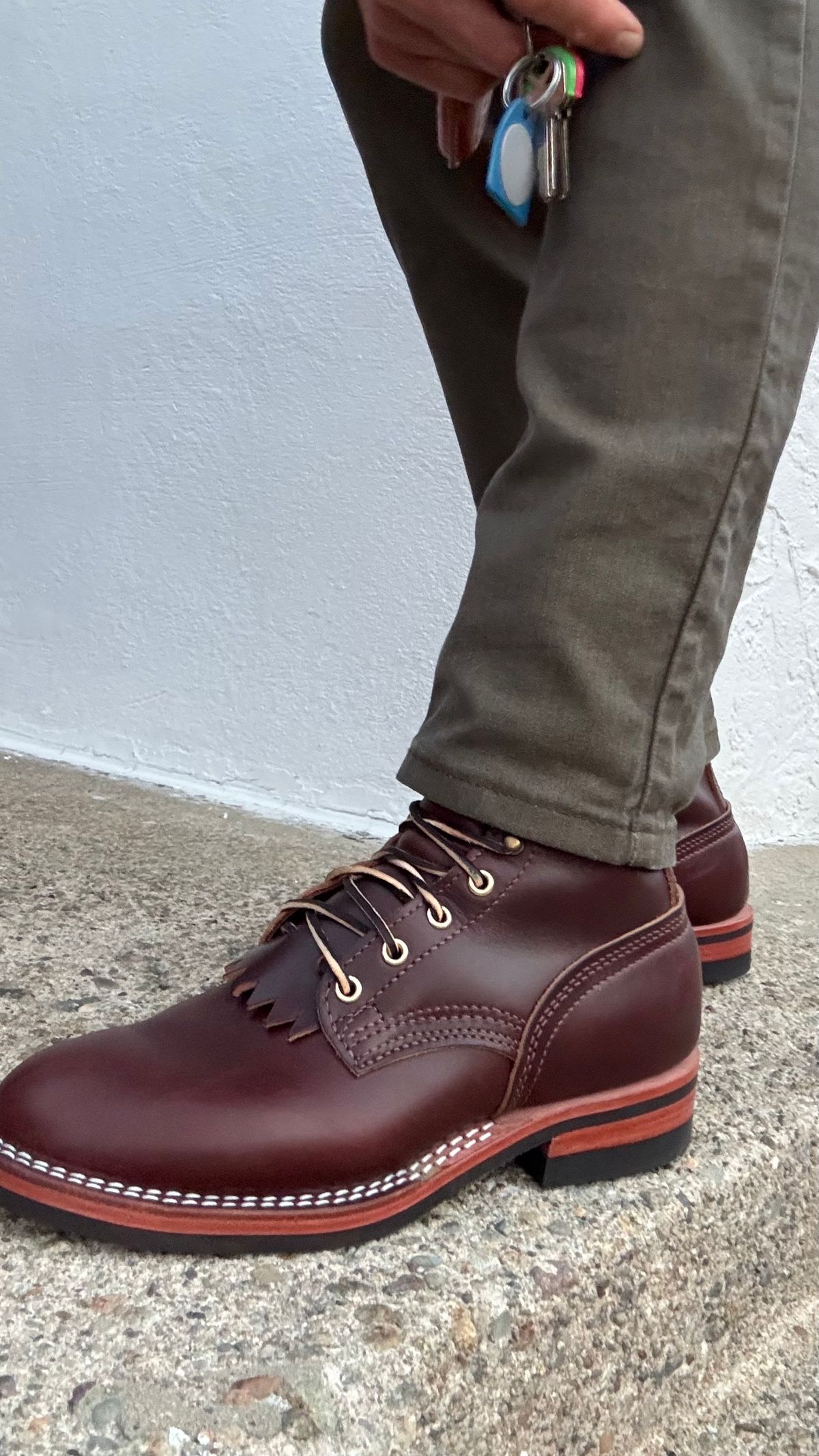 Photo by Josephjay21 on June 29, 2025 of the Nicks Handmade Boots Ranger in 64 Double Shot Brown.