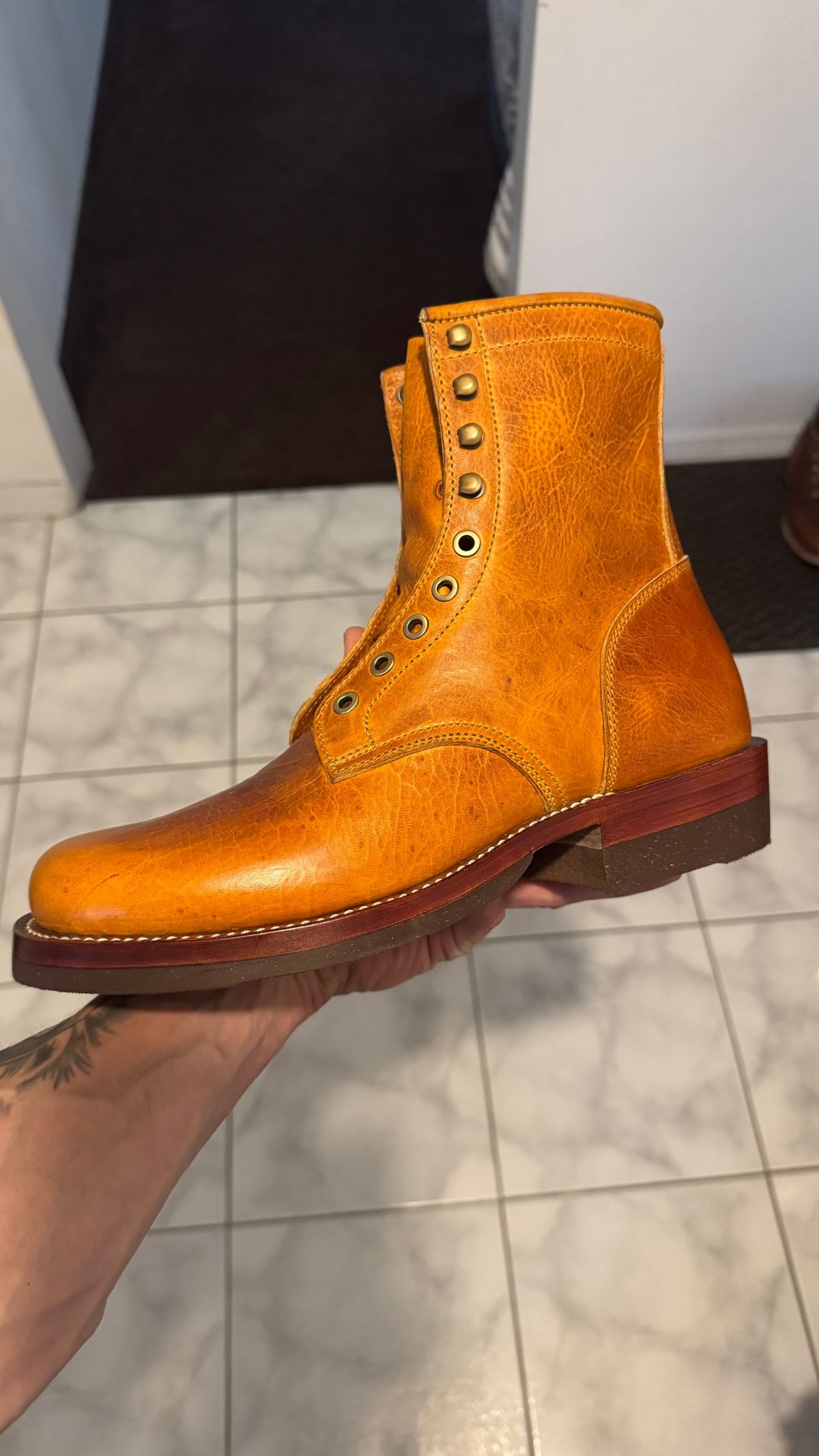 Photo by Josephjay21 on June 12, 2025 of the Jakkrabbits Field Boots in Badalassi Carlo Wax Napoli.