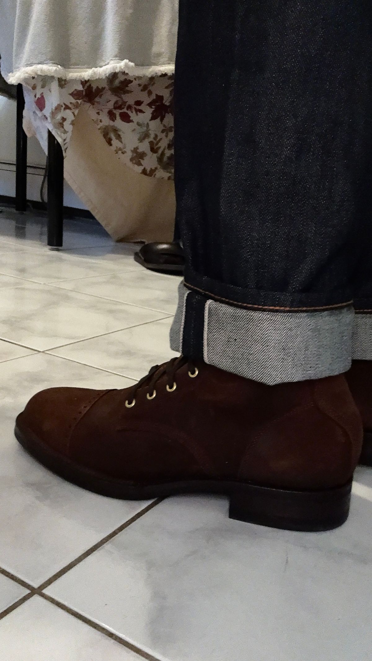 Photo by Josephjay21 on May 1, 2026 of the Unmarked DB Hunter Cap Toe in C.F. Stead Rust Waxy Commander Suede.