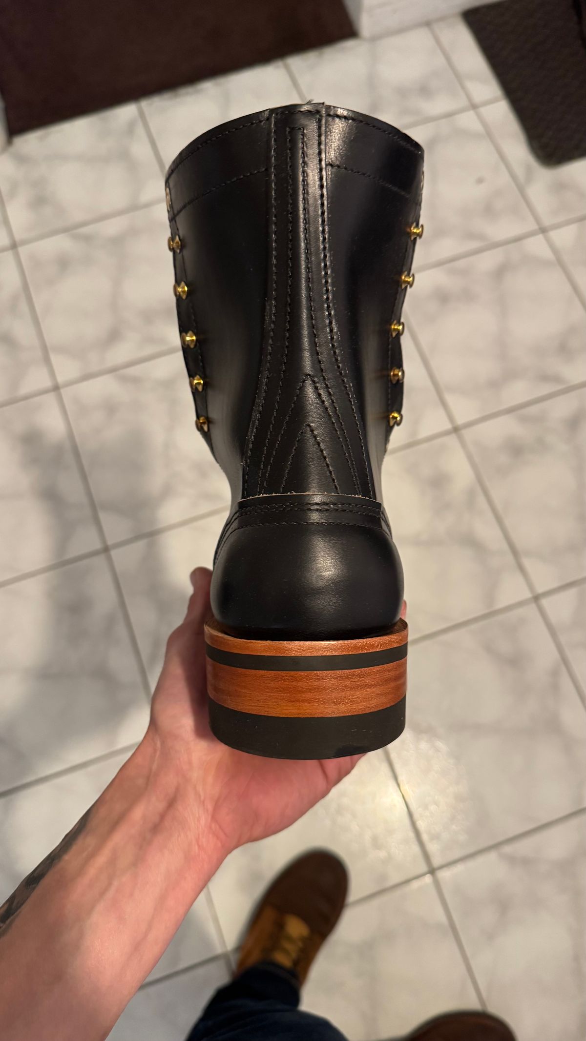 Photo by Josephjay21 on March 3, 2025 of the Nicks Officer in Horween Black Chromexcel.