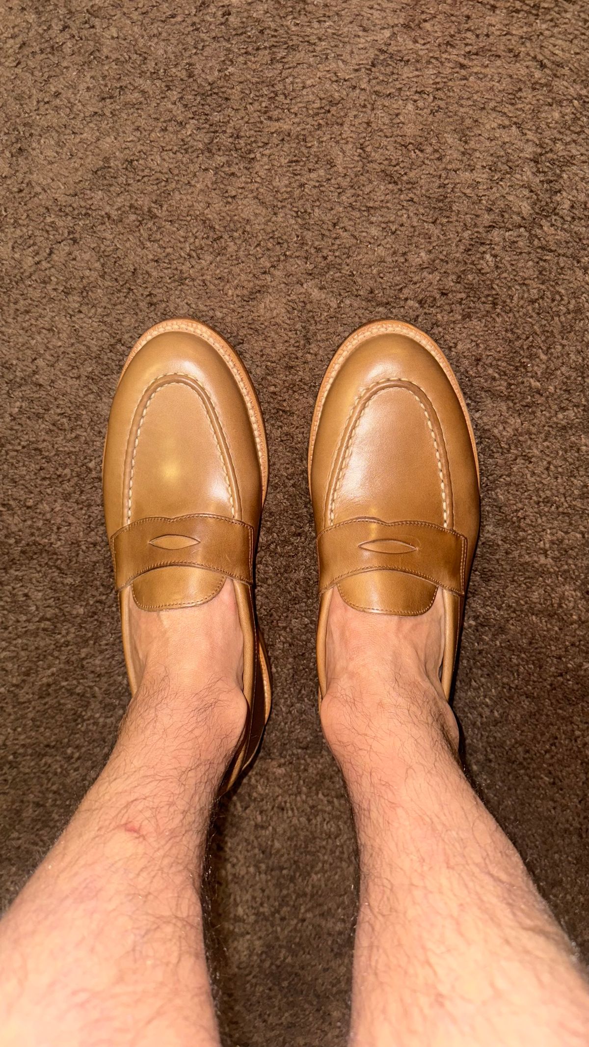 Photo by Josephjay21 on August 1, 2025 of the Grant Stone Traveler Penny in Horween Dune Chromexcel.