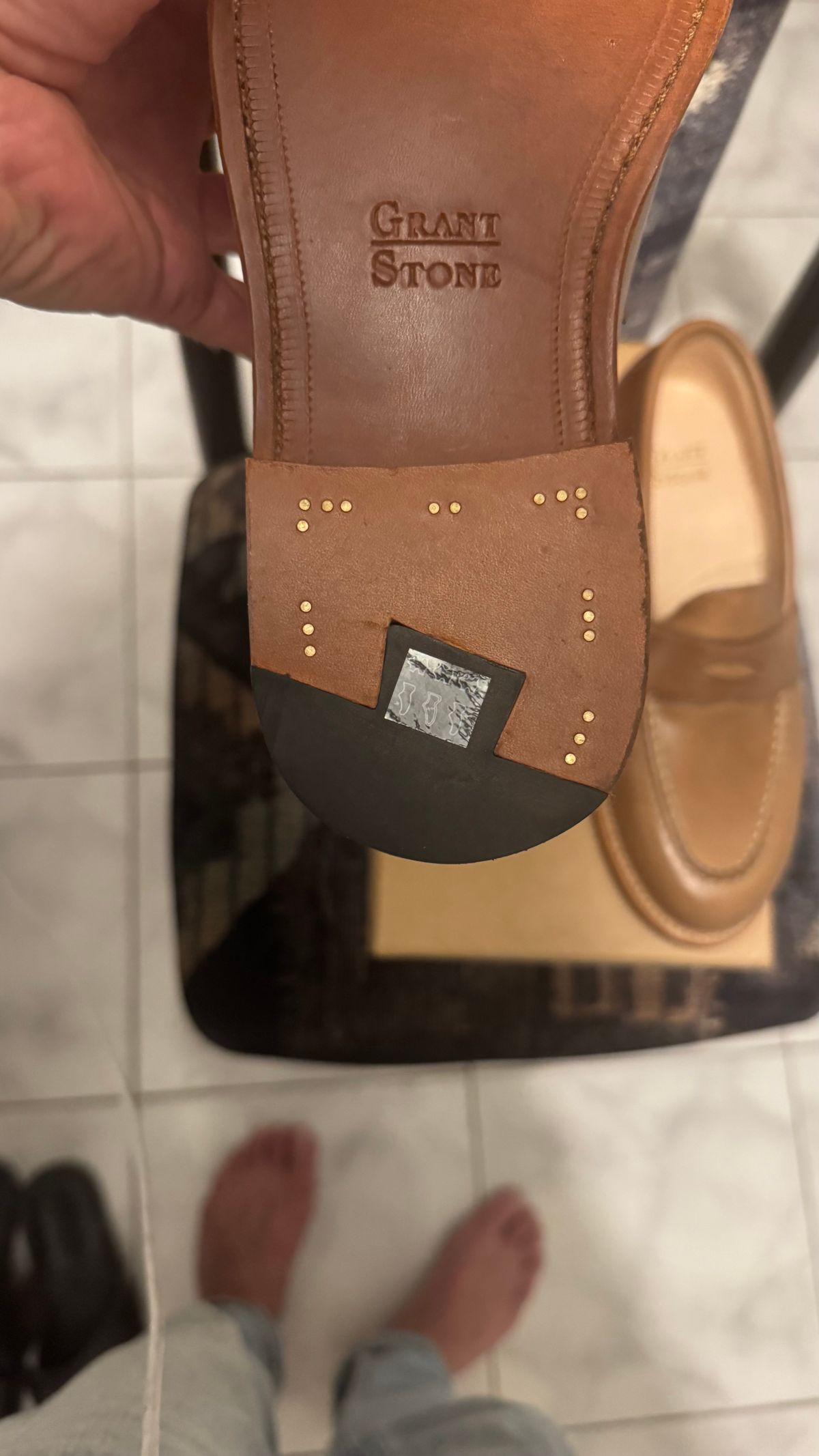 Photo by Josephjay21 on August 1, 2025 of the Grant Stone Traveler Penny in Horween Dune Chromexcel.