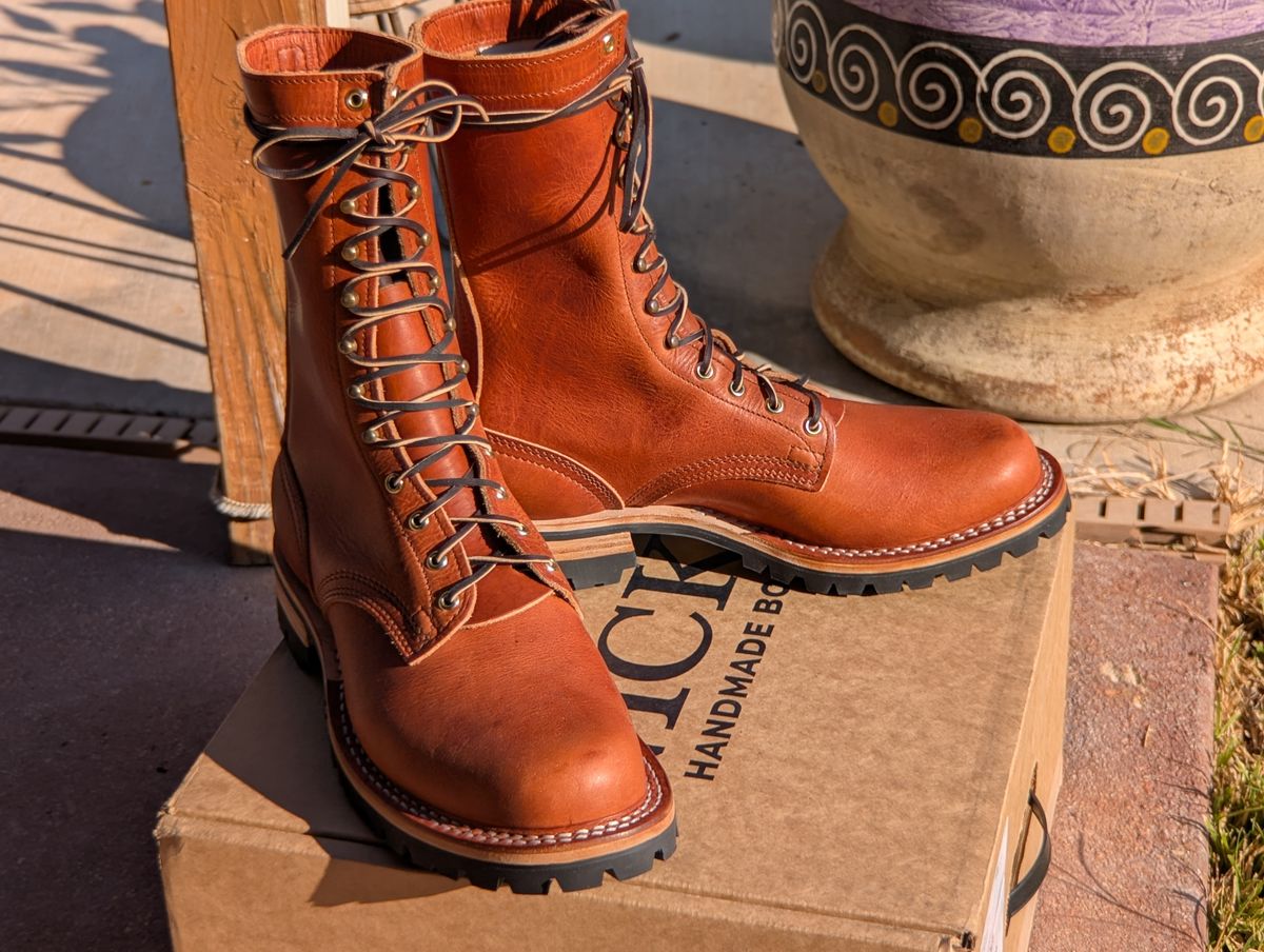 Photo by rayminazzi on September 28, 2025 of the Nicks DomePro in Horween English Tan Dublin.