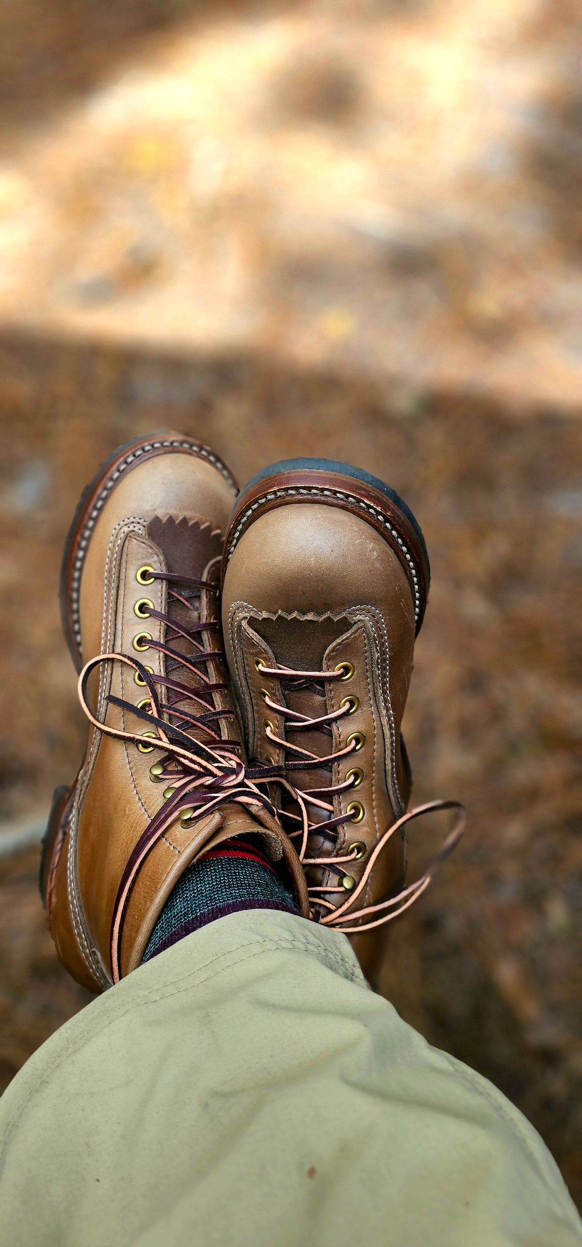 Photo by tastyporkbuns on October 2, 2025 of the John Lofgren Donkey Puncher Boots in Horween Natural Chromexcel.