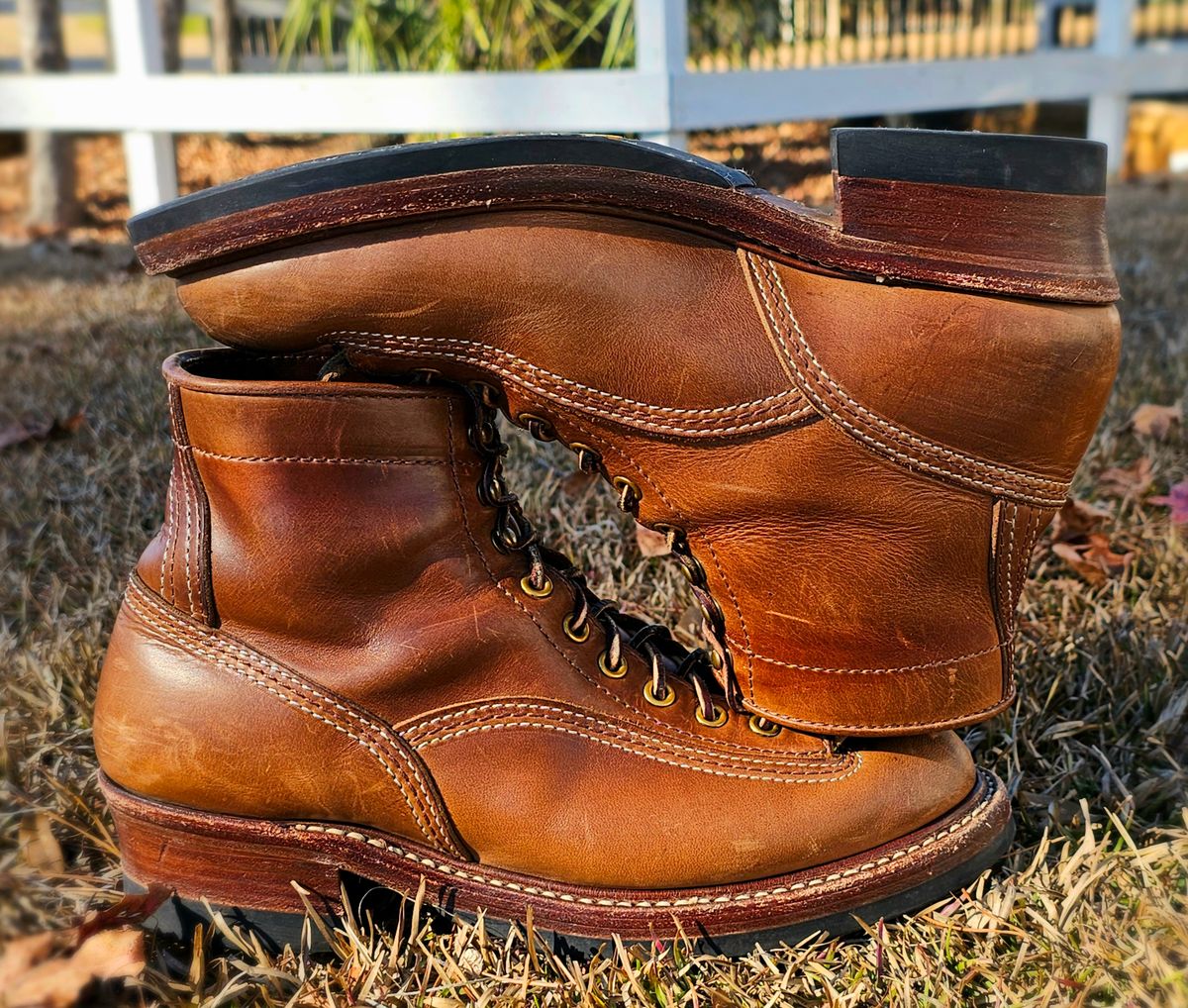 Photo by tastyporkbuns on January 1, 2026 of the John Lofgren Donkey Puncher Boots in Horween Natural Chromexcel.