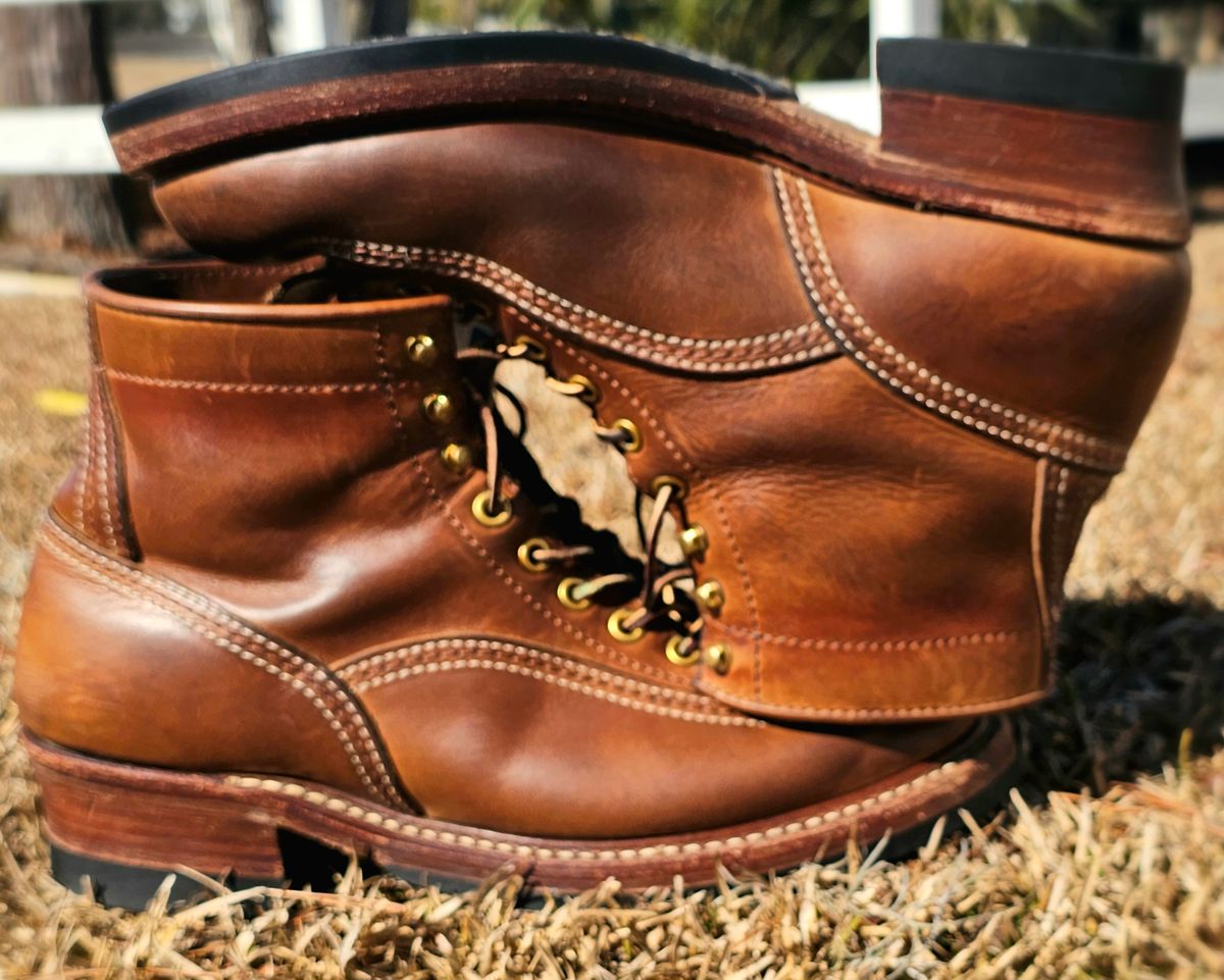 Photo by tastyporkbuns on February 1, 2026 of the John Lofgren Donkey Puncher Boots in Horween Natural Chromexcel.