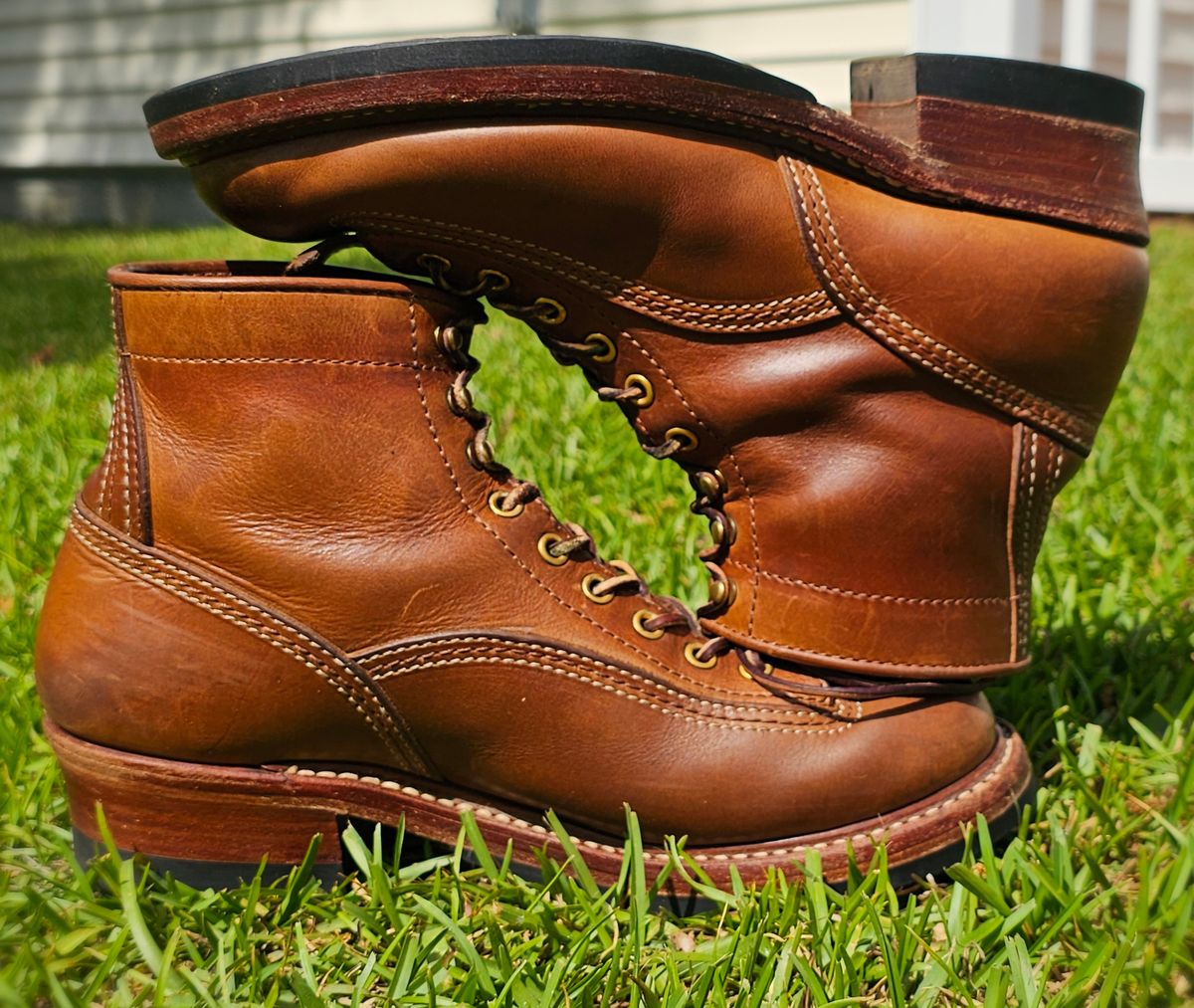 Photo by tastyporkbuns on April 2, 2026 of the John Lofgren Donkey Puncher Boots in Horween Natural Chromexcel.