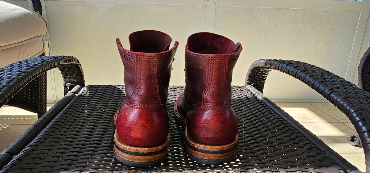 Photo by tastyporkbuns on November 4, 2024 of the White's MP-Sherman Toe Cap in Gallun Leathers Shrunken Calf in Black Cherry.