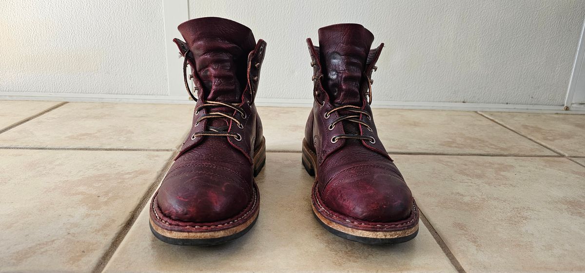 Photo by tastyporkbuns on March 3, 2025 of the White's MP-Sherman Toe Cap in Gallun Leathers Shrunken Calf in Black Cherry.