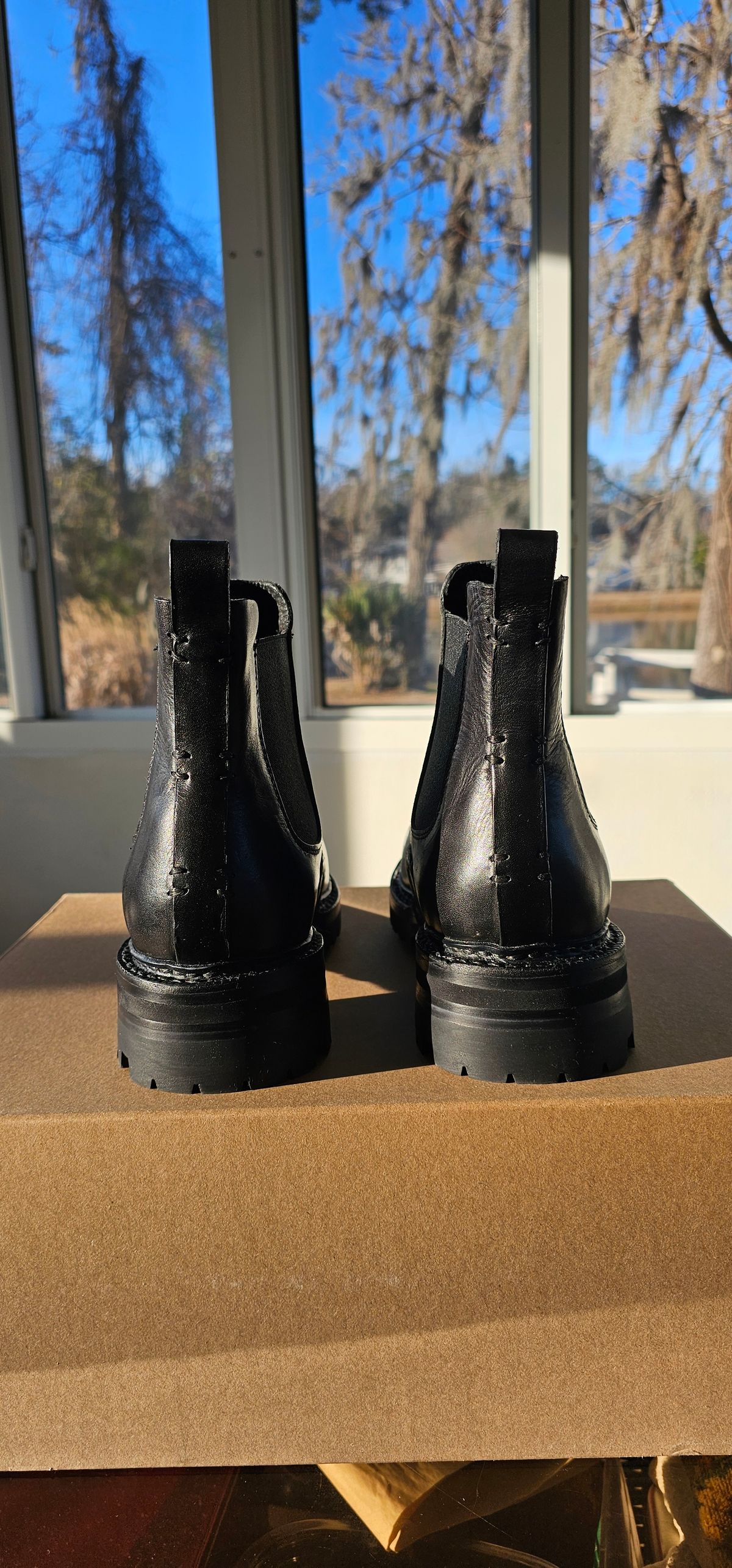 Photo by tastyporkbuns on January 20, 2025 of the Arch Support Project Workman Chelsea in Nero Vachetta 800 Calf.