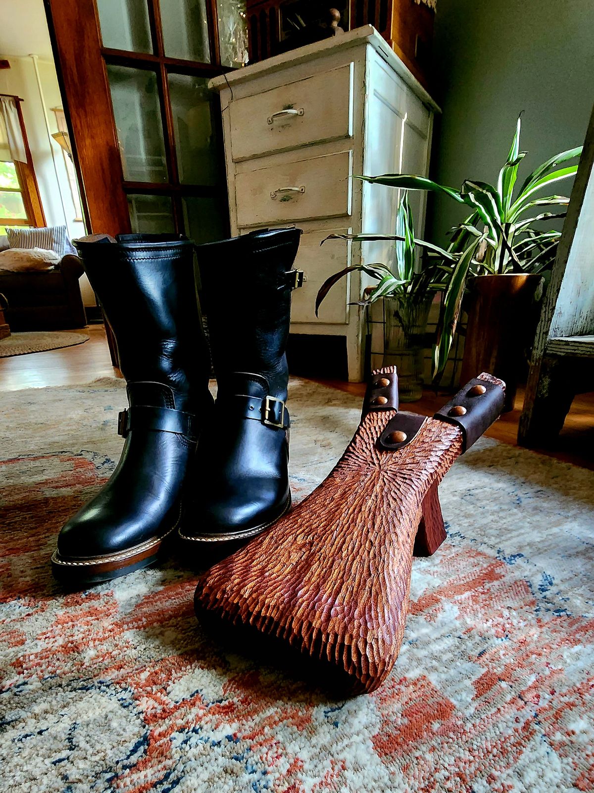 Photo by DaveWilkes on June 15, 2023 of the John Lofgren Wabash Engineer Boots in Horween Black Chromexcel.
