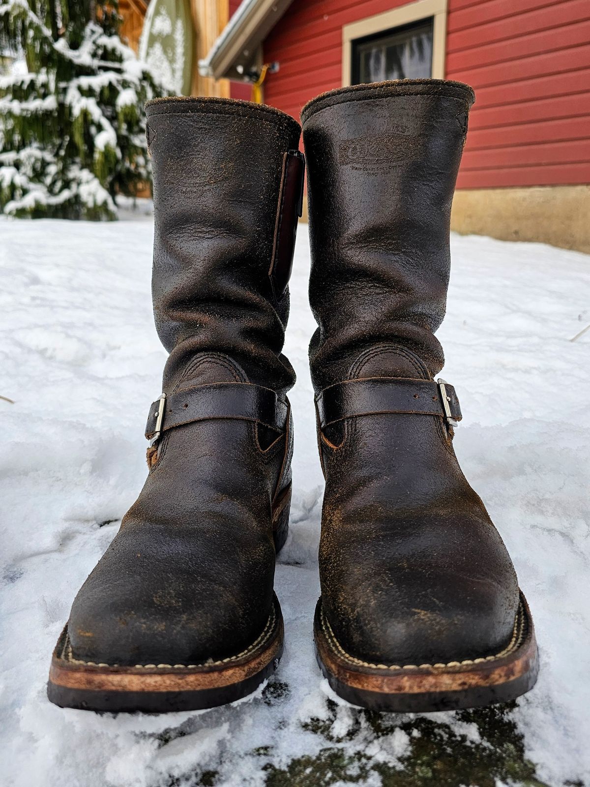 Photo by DaveWilkes on December 5, 2024 of the Wesco Standard And Strange Collab: The Quick Striker in Horween Olive Waxed Flesh.