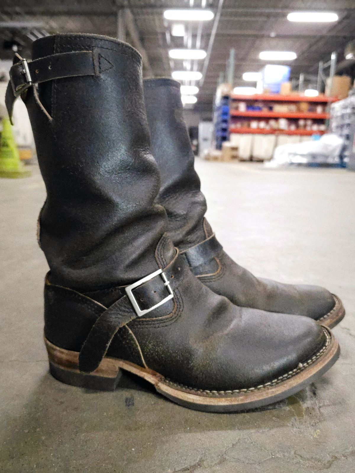 Photo by DaveWilkes on January 6, 2025 of the Wesco Standard And Strange Collab: The Quick Striker in Horween Olive Waxed Flesh.