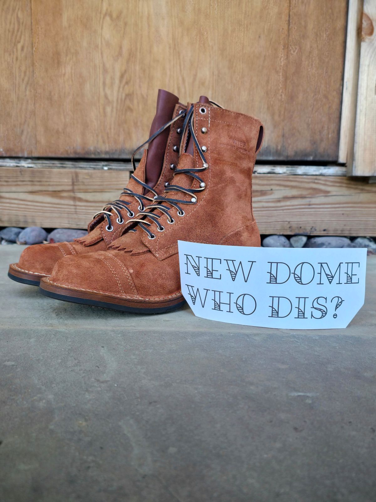 Photo by DaveWilkes on October 1, 2025 of the White's Bounty Hunter in Seidel Red Dog Oil Tan Roughout.