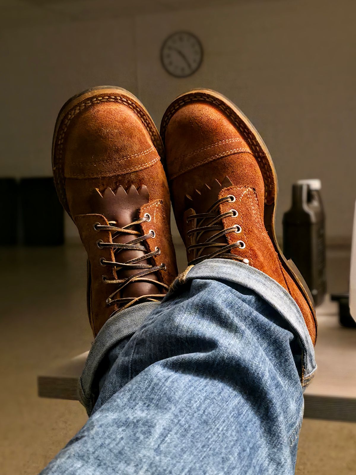 Photo by DaveWilkes on October 13, 2025 of the White's Bounty Hunter in Seidel Red Dog Oil Tan Roughout.