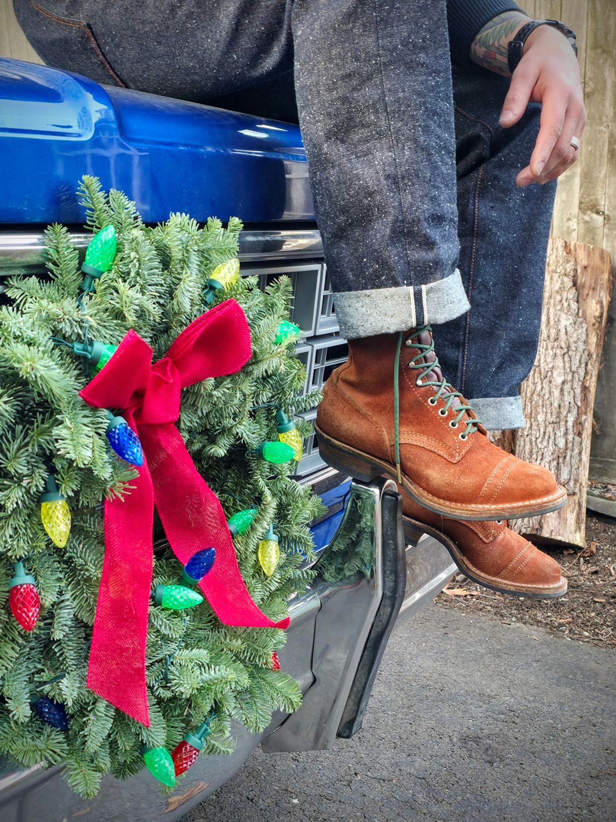 Photo by DaveWilkes on November 29, 2025 of the White's Bounty Hunter in Seidel Red Dog Oil Tan Roughout.