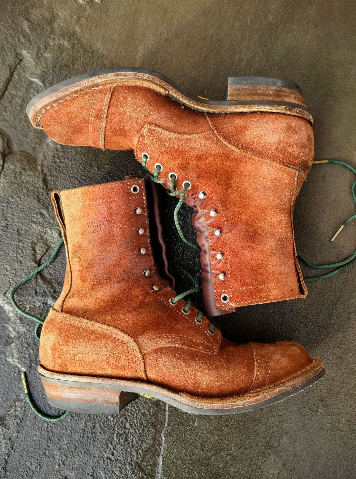 Photo by DaveWilkes on December 1, 2025 of the White's Bounty Hunter in Seidel Red Dog Oil Tan Roughout.