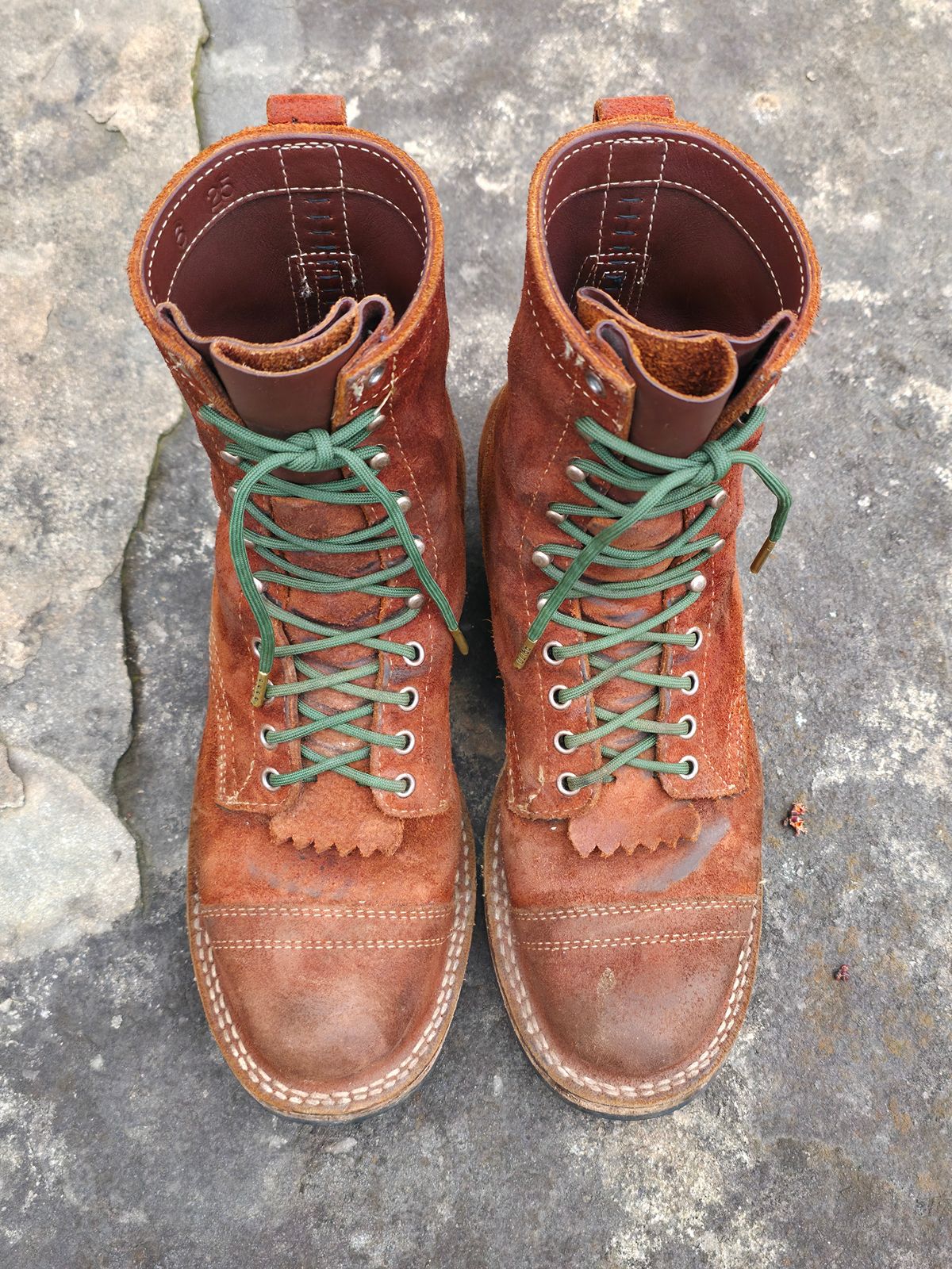 Photo by DaveWilkes on April 5, 2026 of the White's Bounty Hunter in Seidel Red Dog Oil Tan Roughout.