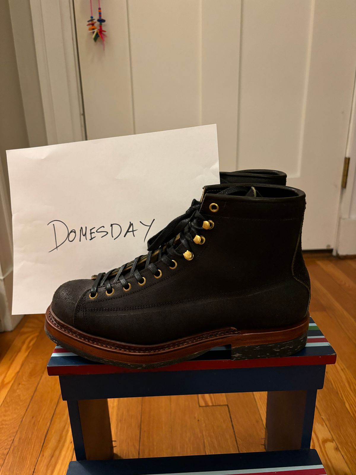 Photo by Tuan_Nguyen on October 9, 2024 of the Sagara Cordmaster in Badalassi Carlo Oliva Minerva Reverse Overdyed Black.
