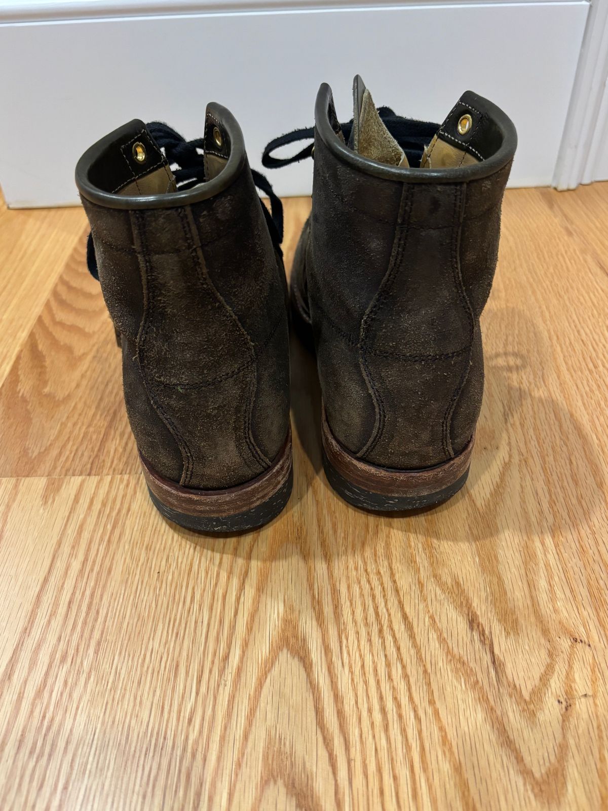 Photo by Tuan_Nguyen on December 4, 2025 of the Sagara Cordmaster in Badalassi Carlo Oliva Minerva Reverse Overdyed Black.