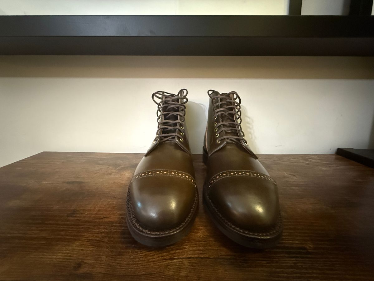 Photo by Shabazkilla on May 9, 2025 of the Grant Stone Garrison Boot in Horween Maduro Shell Cordovan.