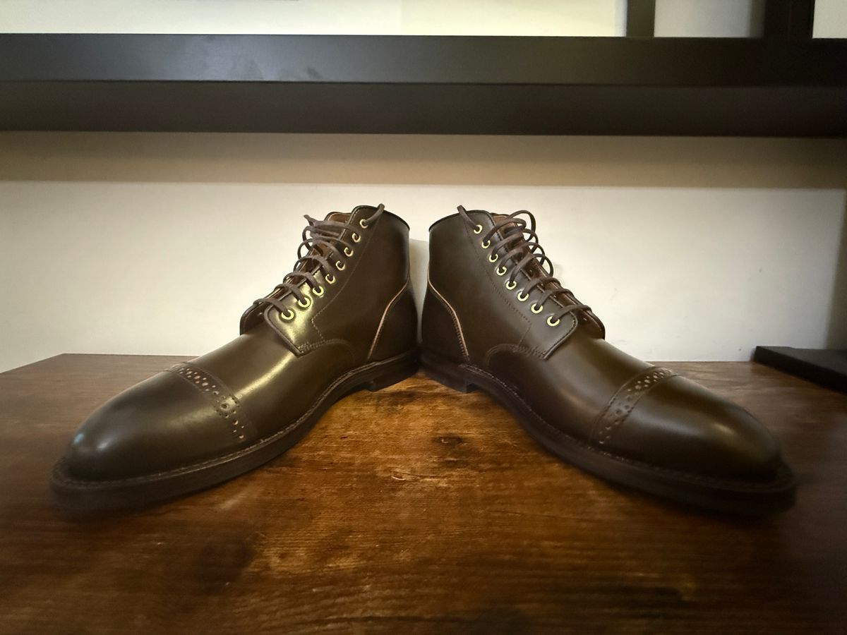 Photo by Shabazkilla on May 9, 2025 of the Grant Stone Garrison Boot in Horween Maduro Shell Cordovan.