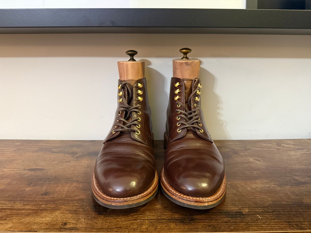Photo by Shabazkilla on March 8, 2025 of the Grant Stone Edward Boot in Horween Dark Walnut Chromexcel.