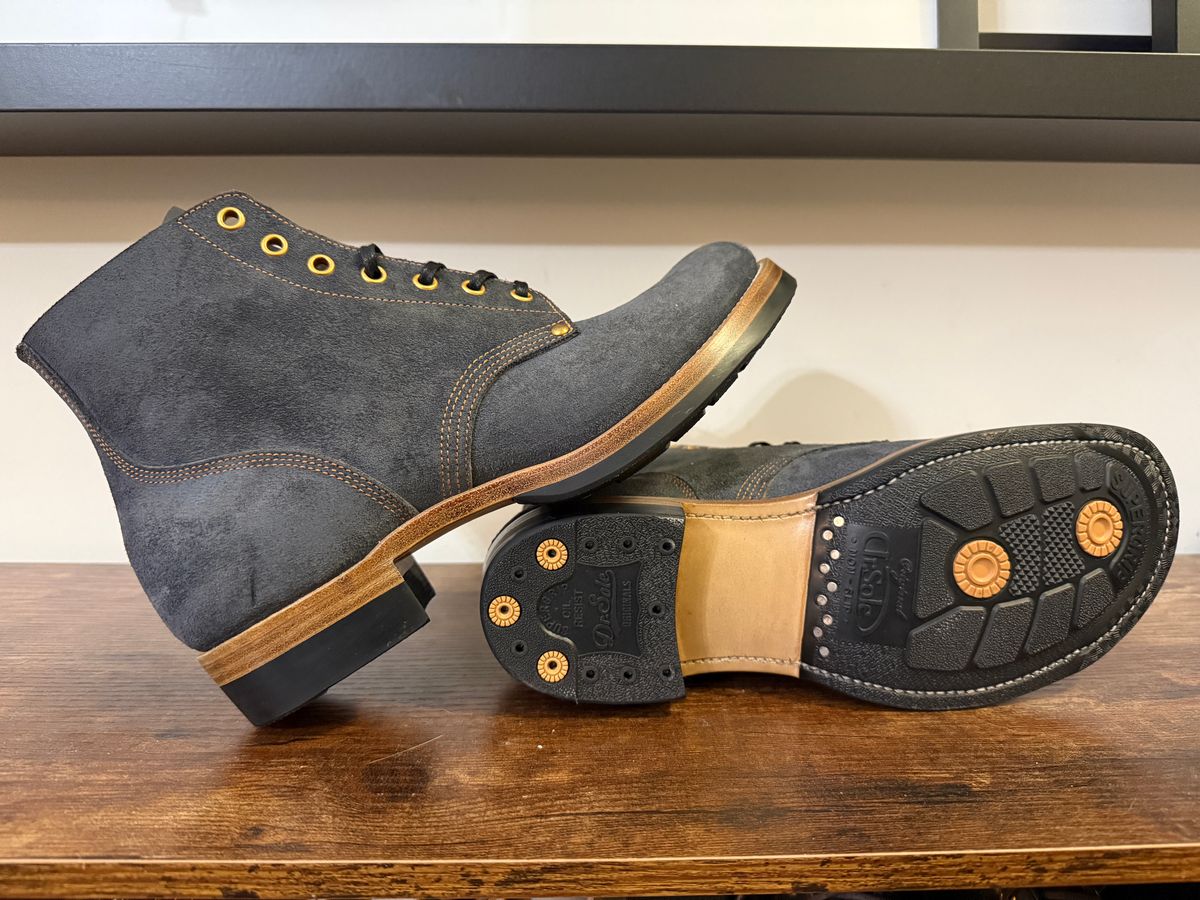 Photo by Shabazkilla on October 9, 2025 of the Iron Boots The Great Escape in Horween Navy Chamois Roughout.