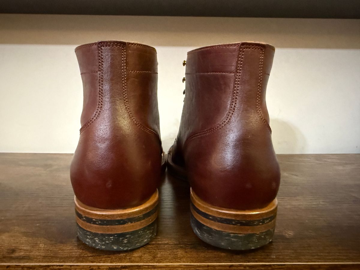 Photo by Shabazkilla on March 27, 2025 of the Iron Boots Devil Dog in Maryam Burgundy Hand-Dyed Horsehide.