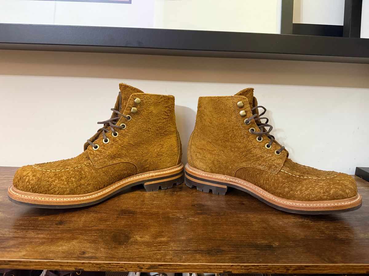Photo by Shabazkilla on March 8, 2025 of the Grant Stone Brass Boot in C.F. Stead Bronze Rough Mohawk.